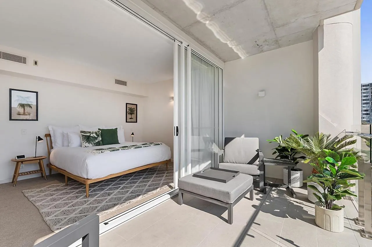Luxury 5-Floor Unit With Ocean Views Near Beach Caloundra Appartamento